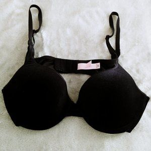 Victoria's Secret Velvet Underwire Push Up Bra - Black - Size 36B
